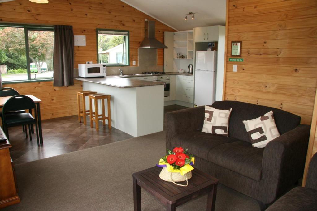 Whangarei Top 10 Holiday Park Extérieur photo
